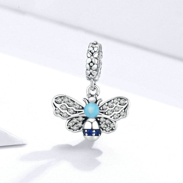 Charm with sterling silver butterfly shape design. - NexoEden